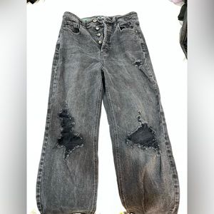 Wild Fable, high rise mom jeans. Ripped detailing with multiple buttons